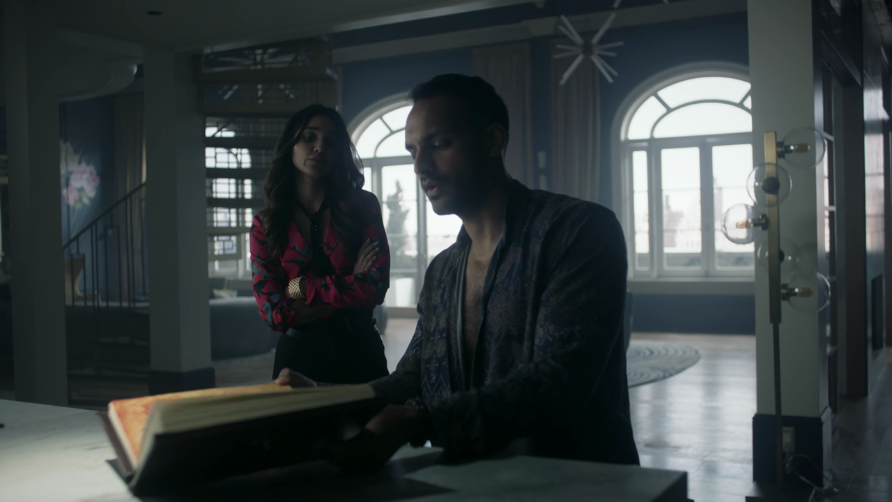 The Magicians S04E11 The 4-1-1 1080p AMZN Webrip x265 EAC3 5.1 - Goki [SEV]