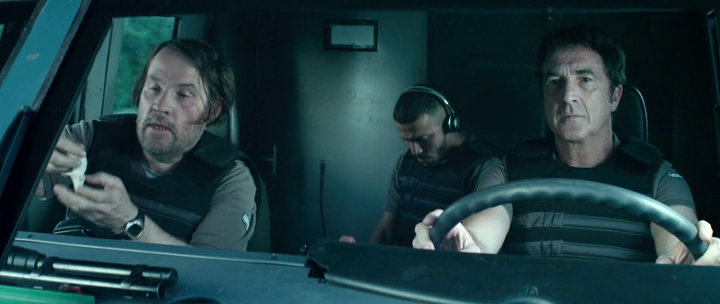 vlcsnap-2018-12-06-19h47m06s077