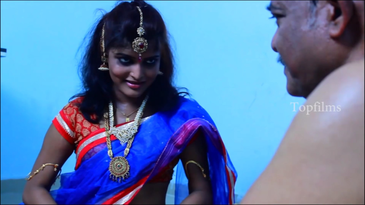 kamakshi Rani Spicy Aged Aunty Romance With Boy __ Latest Spicy Short Film __ (1).mp4_snapshot_02.33