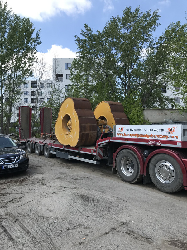 8067EE78-E28E-488A-B891-4D5F6503231F