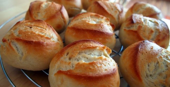 Einfache, aber köstliche DDR-Brötchen Einfache, aber köstliche DDR-Brötchen