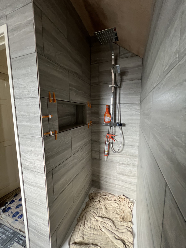 C2CD817B-C618-4F6B-ADF8-0B34DAAE7F8F