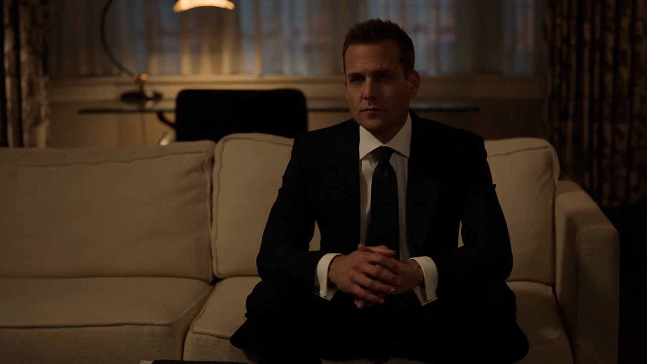 Suits 2019 WebRip Season 9 [Hindi + Tamil + English] 480p 720p ESub Screenshot