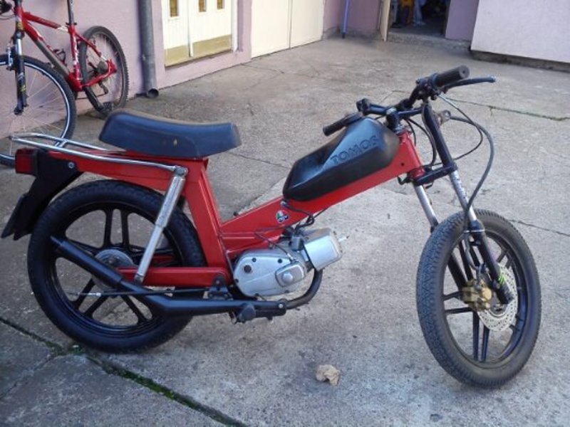 526937_699681790059532_39904098_n