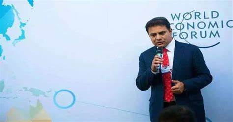 యూకే పర్యటనకు బయలుదేరిన మంత్రి కేటీఆర్ యూకే పర్యటనకు బయలుదేరిన మంత్రి కేటీఆర్