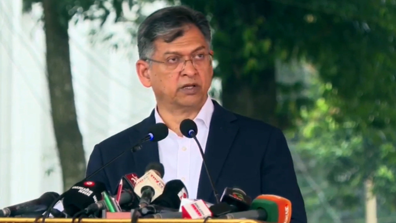 শুধু ব্যবস্থা নেওয়া নয়, অপরাধের ঝুঁকি কমানো আমাদের লক্ষ্য: স্বরাষ্ট্রমন্ত্রী