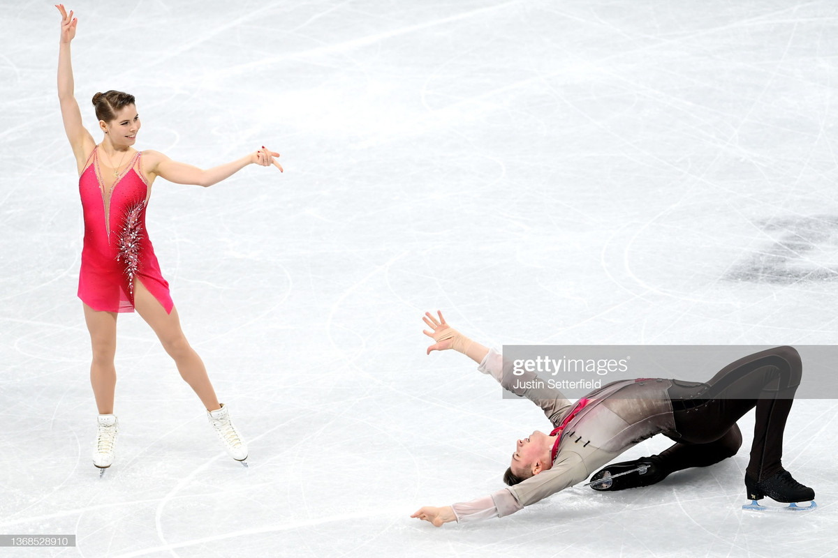 https://i.postimg.cc/jjKDzTpc/gettyimages-1368528910-2048x2048.jpg