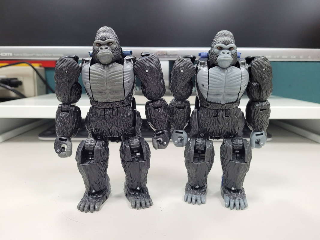 Netflix-War-For-Cybertron-Optimus-Primal-Rattrap-12