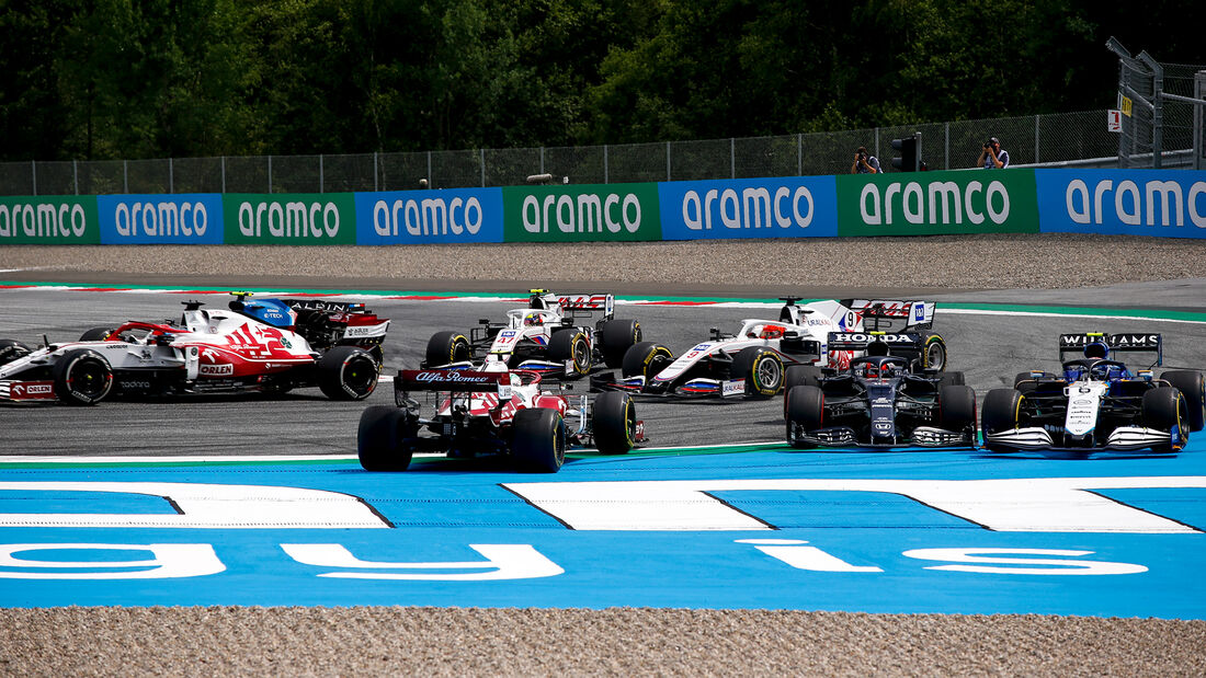 Pierre-Gasly-Formel-1-GP-Steiermark-Spielberg-27-Juni-2021-169Gallery-706d1873-1808923