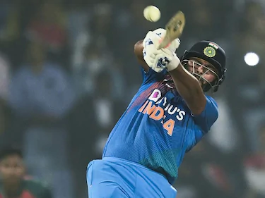 nfteeei8-rishabh-pant-afp-625x300-04-November-19.png
