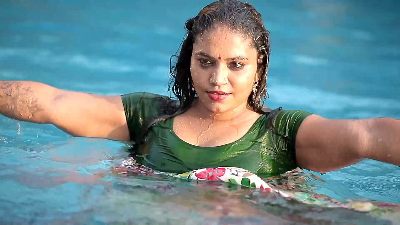 Hot Mallu Aunty Photoshoot 