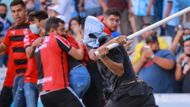 Jornada 9 de la Liga MX queda suspendida ante violencia del Querétaro vs Atlas