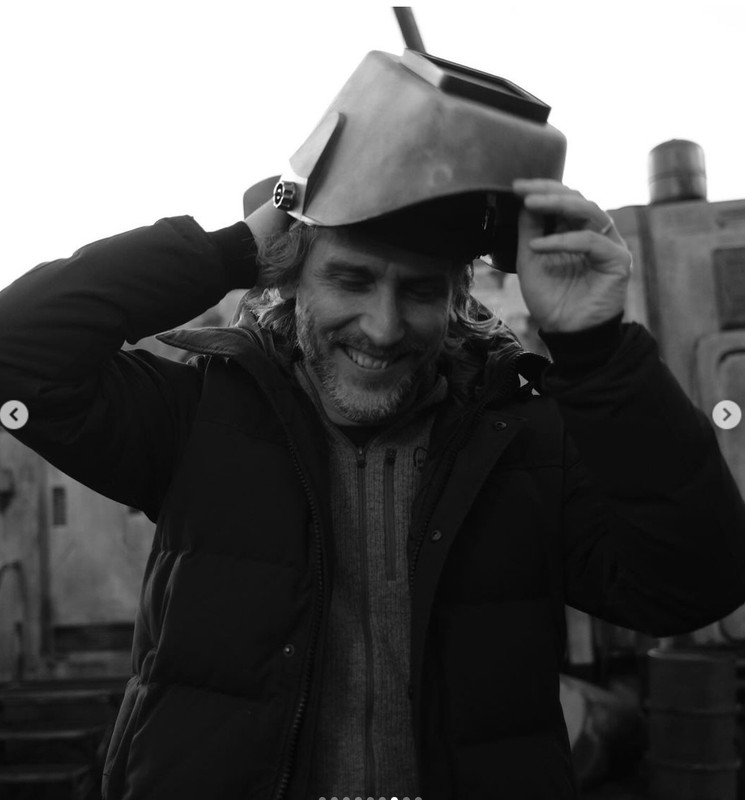 21DABC1A-EF8F-4440-BF42-0492383E6880