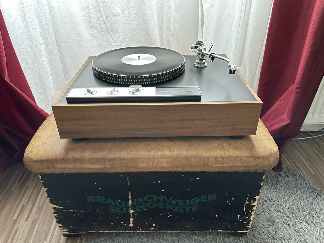 4F50FB49-6036-4AC7-B799-83D74D76B981