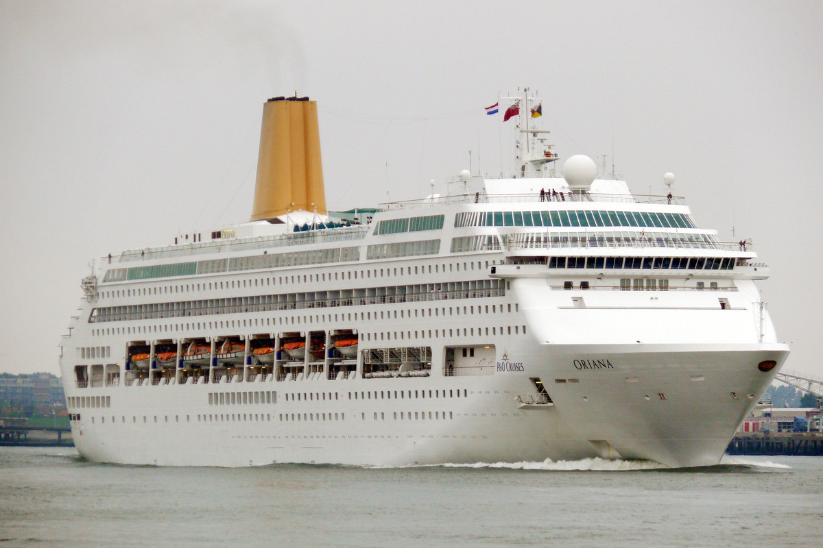 ORIANA@Waterweg 01.06.2008 Hp (1)