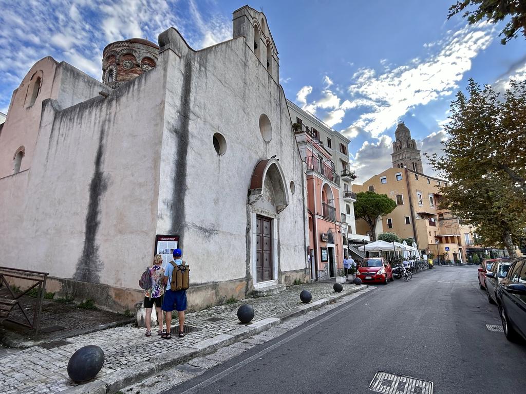 Жаркий сентябрь на побережье Тирренского моря. Жаркий сентябрь на побережье Тирренского моря.
