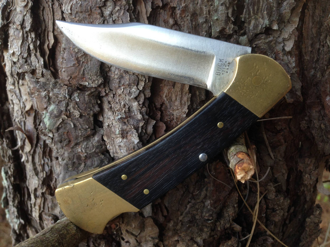 Buck_112_two-dot.jpg