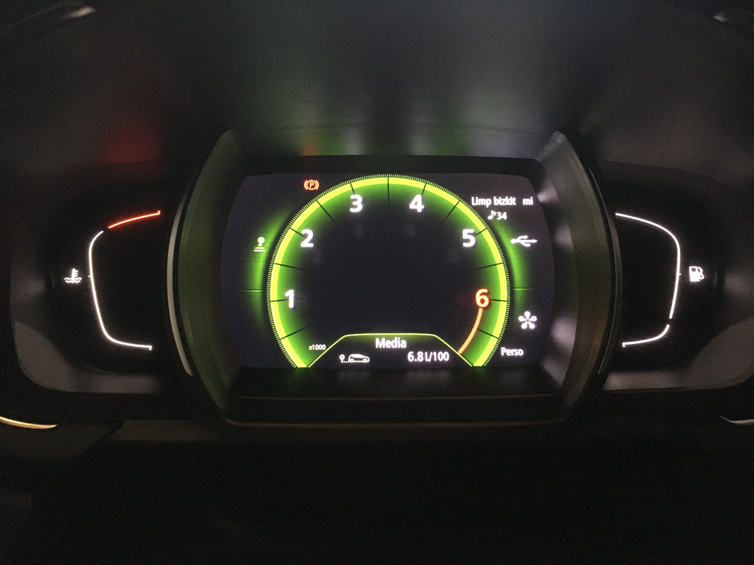 B34FA131-FCF4-4E24-9D02-4F268923E82D