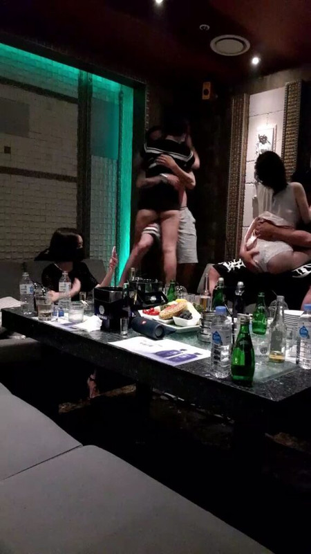 @AsianScandalNet (2)