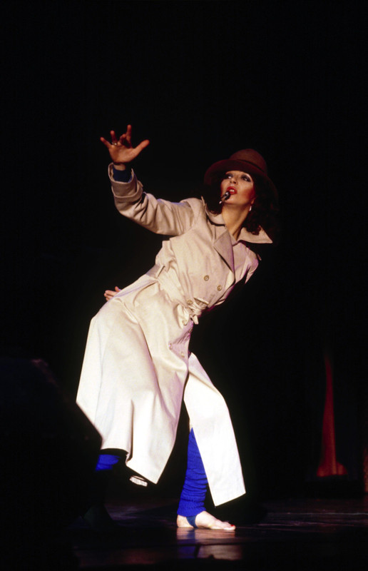 kate_bush_ma14