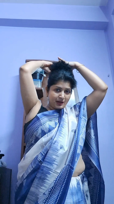 Bengali Fleshy aunty sexy armpits wide belly and deep navel show in blue saree.mp4_snapshot_02.24.28