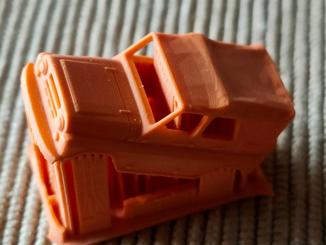 C53B5F11-FE6B-4E79-8DAA-657B0903167D