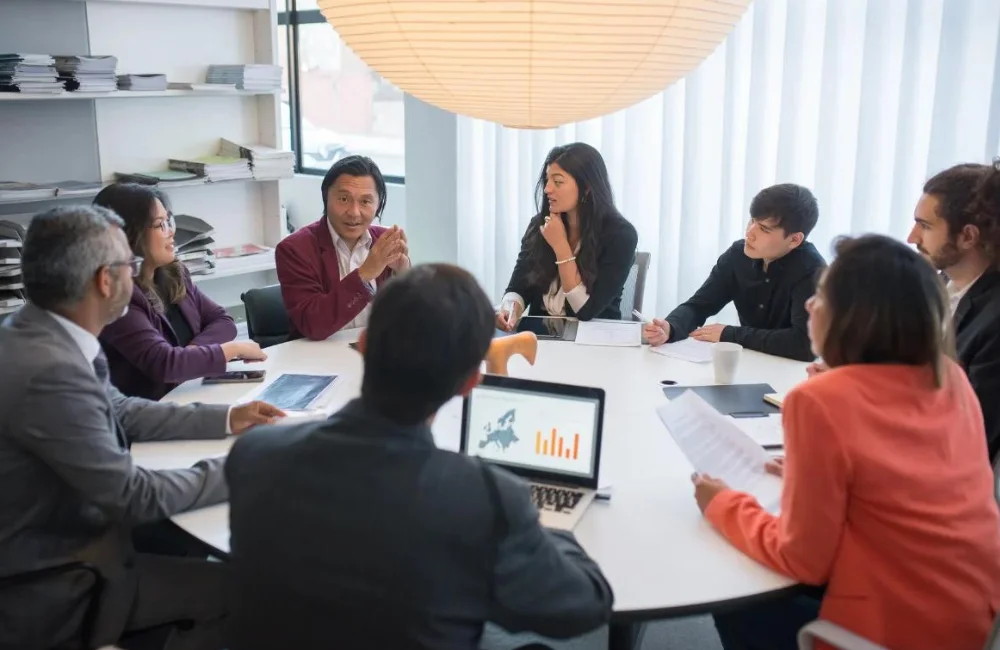 Best HR and Payroll Software Worth Investing in 2024