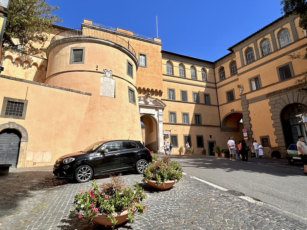 Жаркий сентябрь на побережье Тирренского моря.