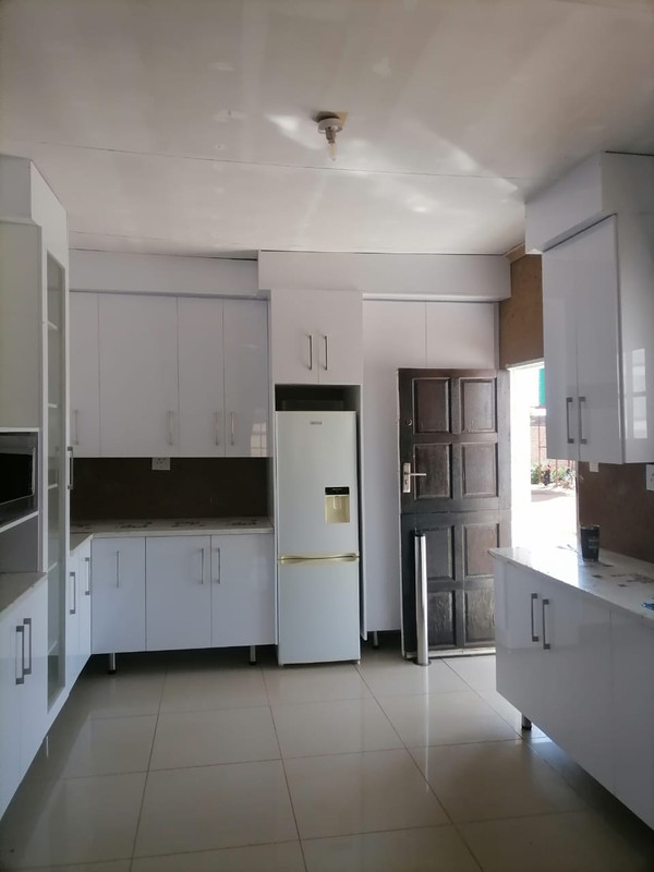 Kitchens — Legong project image 6