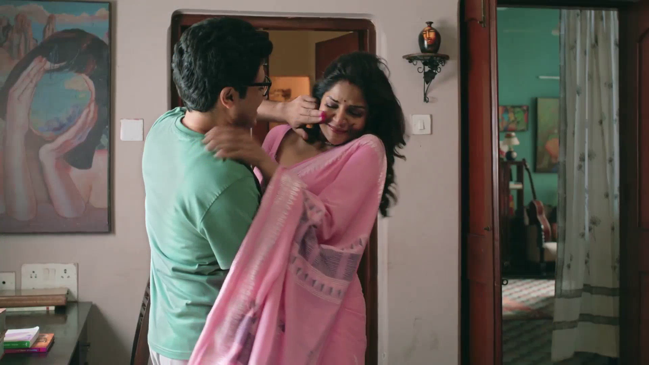 vlcsnap-2025-08-01-21h33m14s184