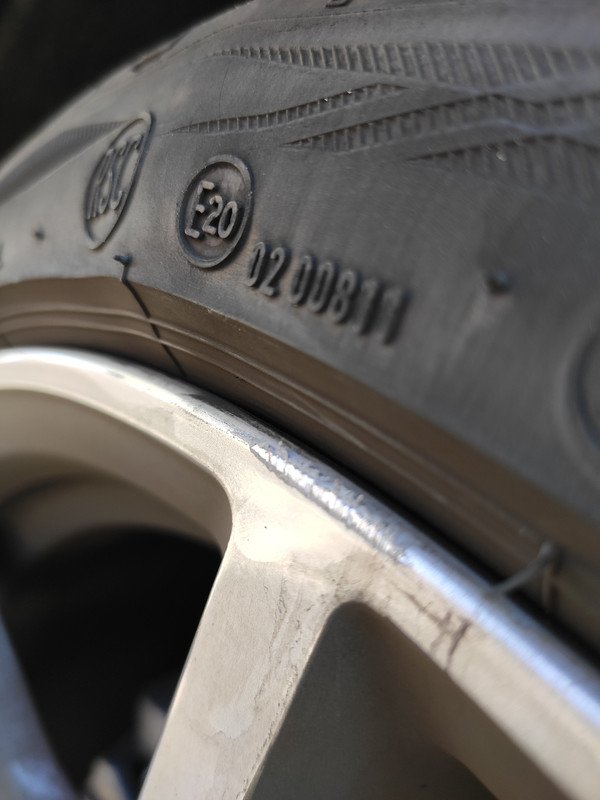 Duda - Pequeño huevo en runflat y dudas sobre cambio de ruedas | BMW FAQ  Club