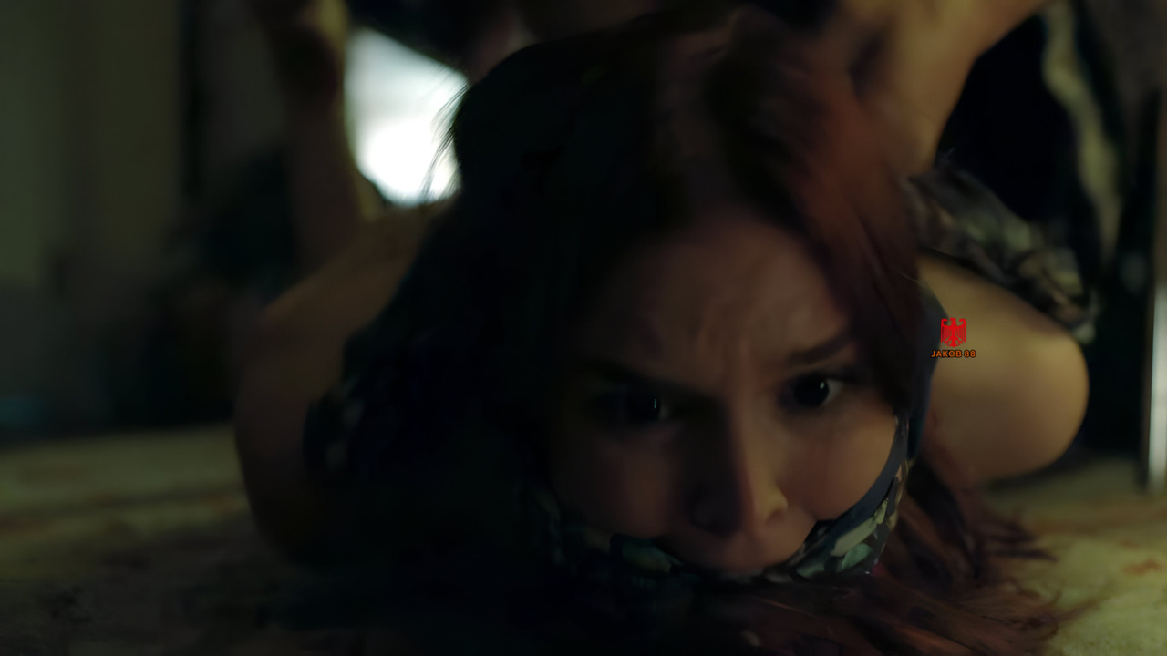 Emily Tyra 2 - Flesh and Bone S01E04
