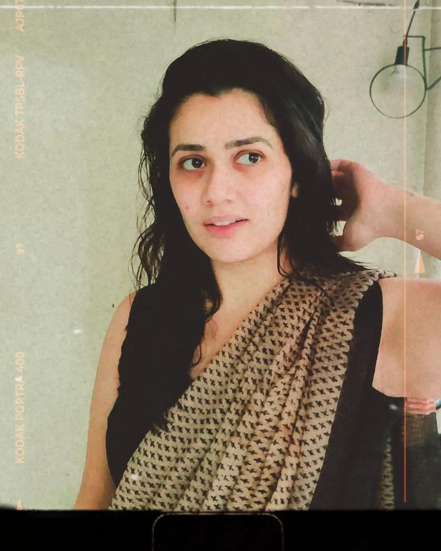 7-Girija-Oak-Godbole-Beautiful-Photos-in-Saree-My-Vantage-Point