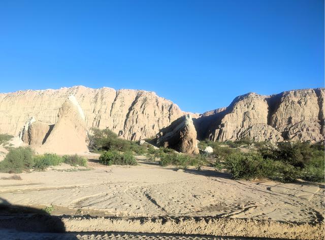 BELEN DE CATAMARCA. TRAYECTO HACIA LA PUNA DE CATAMARCA - ARGENTINA INFINITA II/ TORRES DEL PAINE (4)