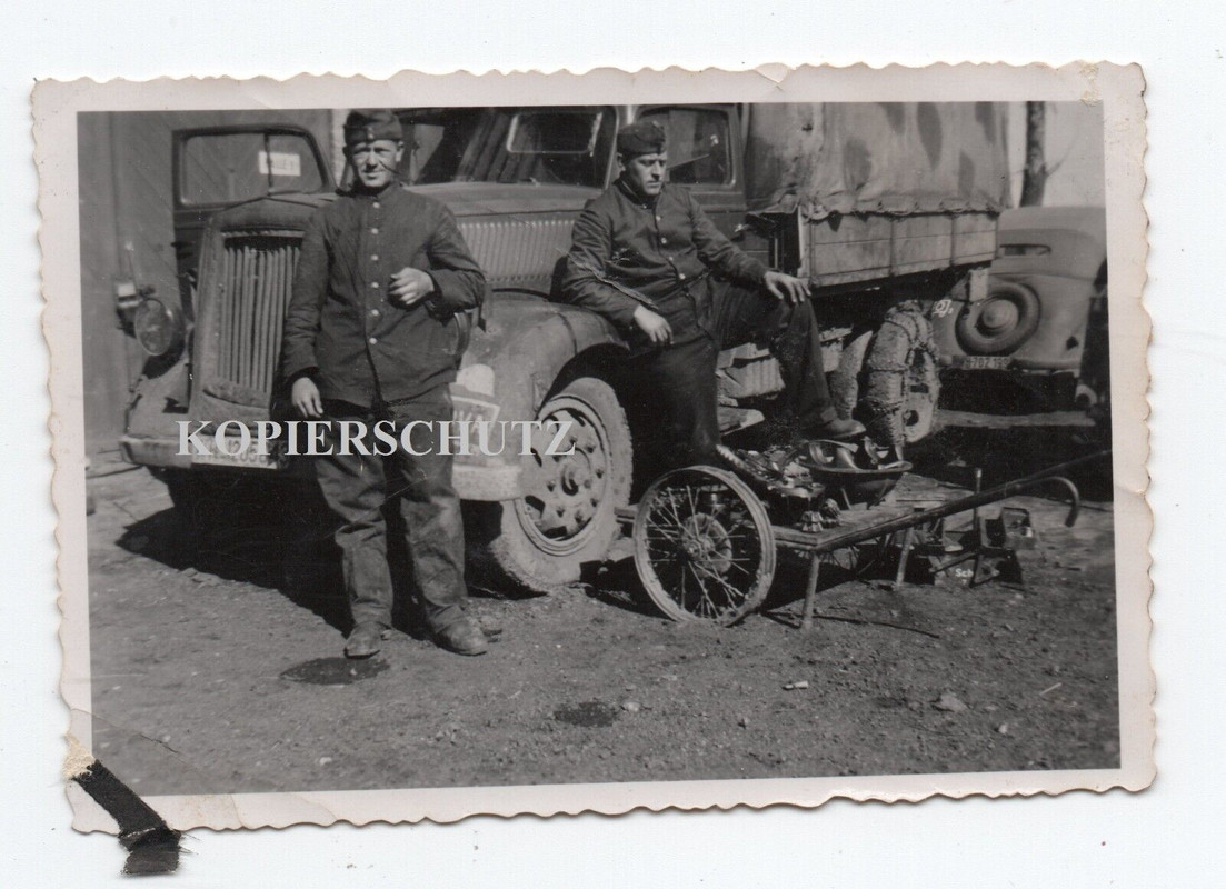 Russland SDkfz LKW Tarn Camo Emblem Schneekette PKW Kübel Soldat