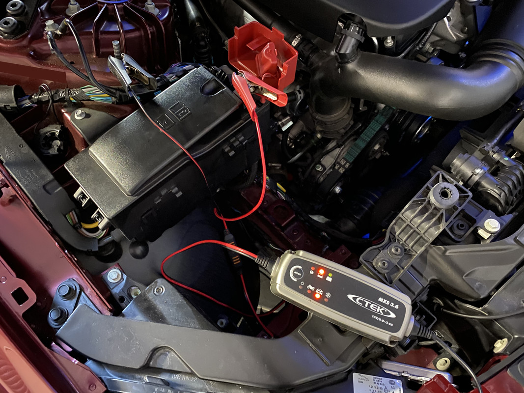 XE battery location Jaguar Forums Jaguar Enthusiasts Forum