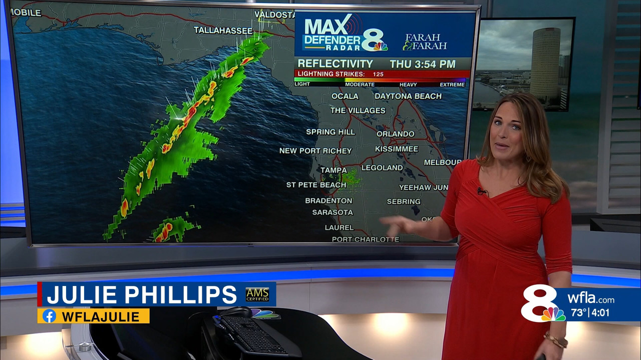 12.24 - 21.00.00 - News CH8 @ 4PM..ts_snapshot_00.07.26.728