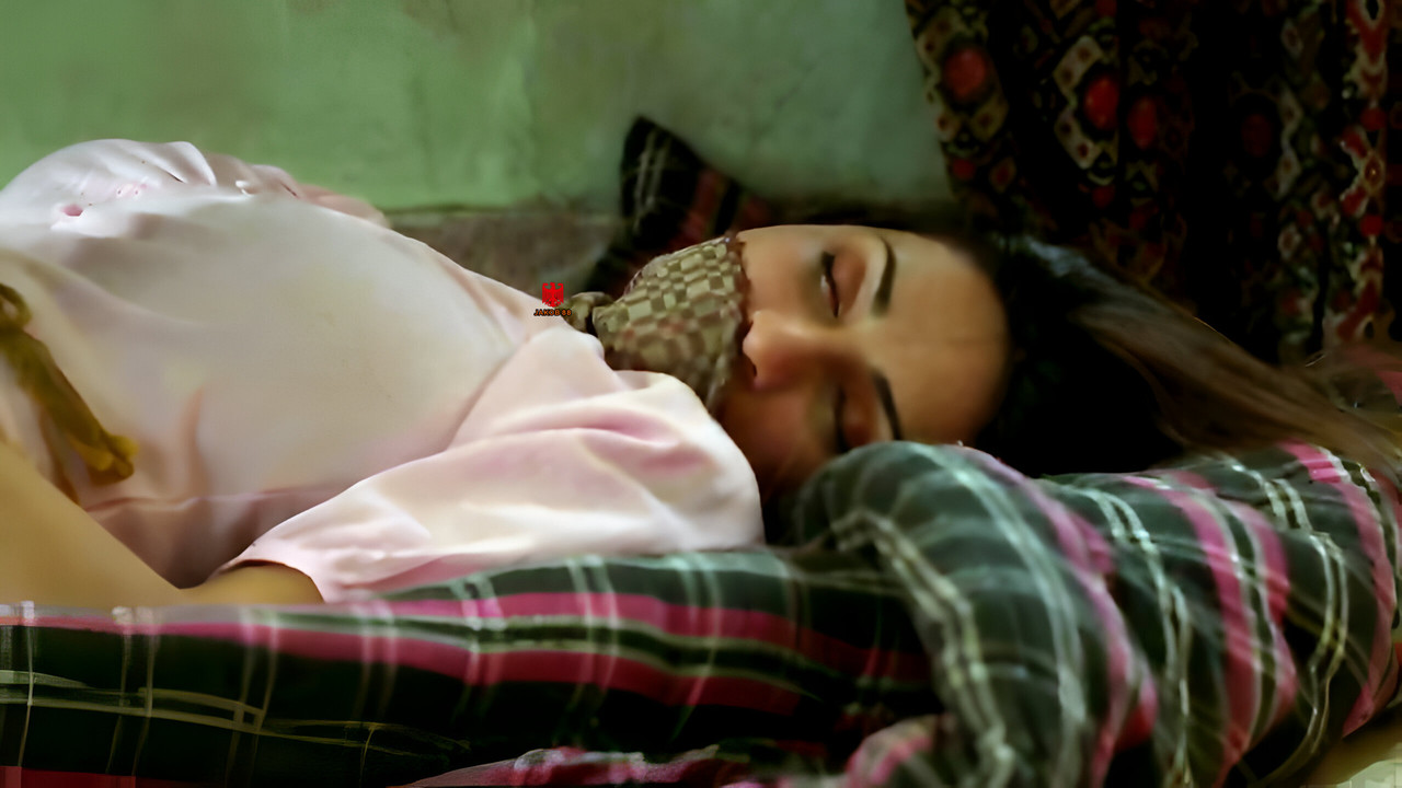 Diksha Singh 2 - Swipe Crime S01E06