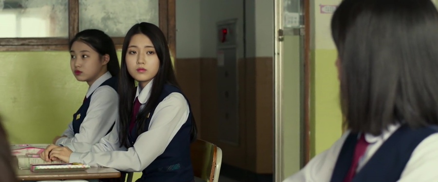 Student A 2018 WebRip [Hindi + Tamil + Telugu + Korean] 480p, 720p ESub Screenshot