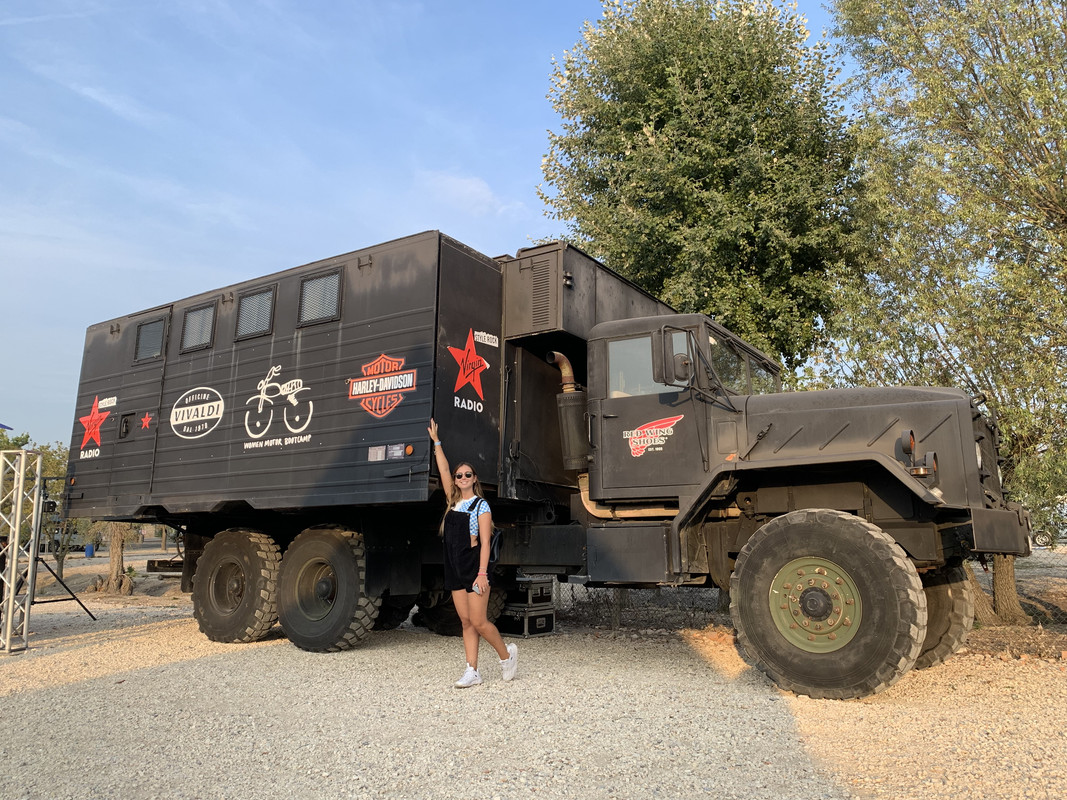 1CB9F167-BCEE-425B-A51B-52A32E1B8104