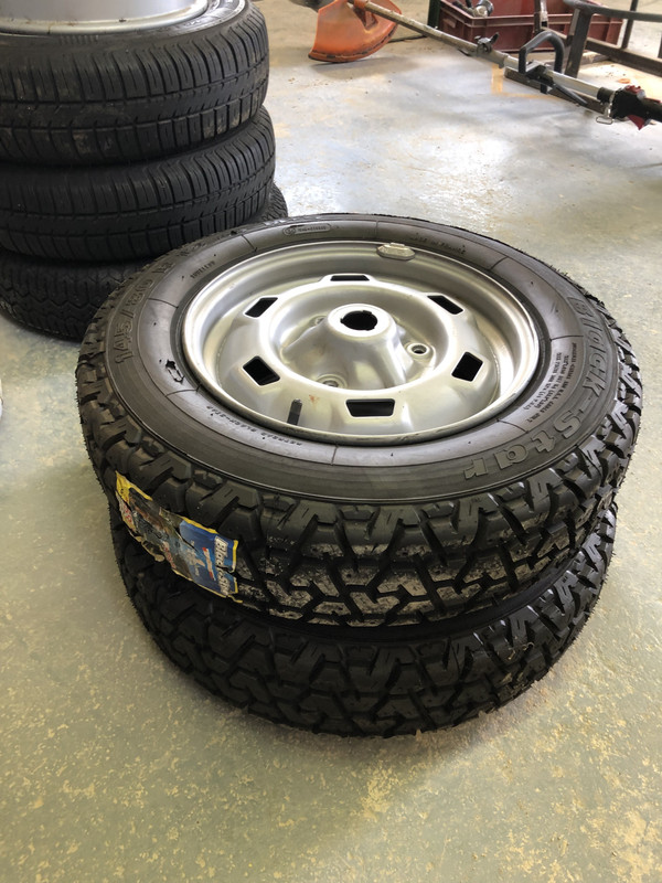 AE5EFC51-BA94-458D-A60B-E1B6B427E29F