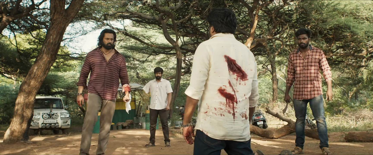 Garudan 2024 WebRip [Malayalam] 480p, 720p ESub Screenshot