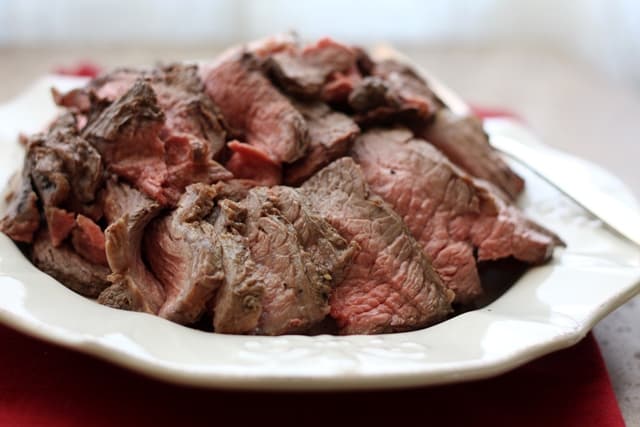 sliceable-crockpot-roast-beef-3-small.jpg