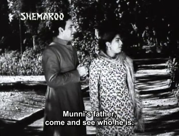 Anmol-Ghadi-1946-DVDRip-Hindi-360p-AVC-AAC-2-0-mkv-0003