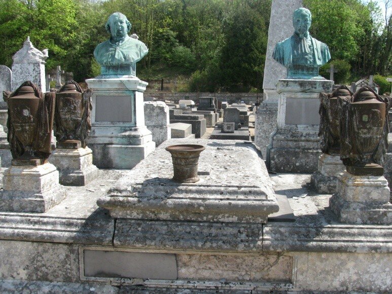 janin-tombe1