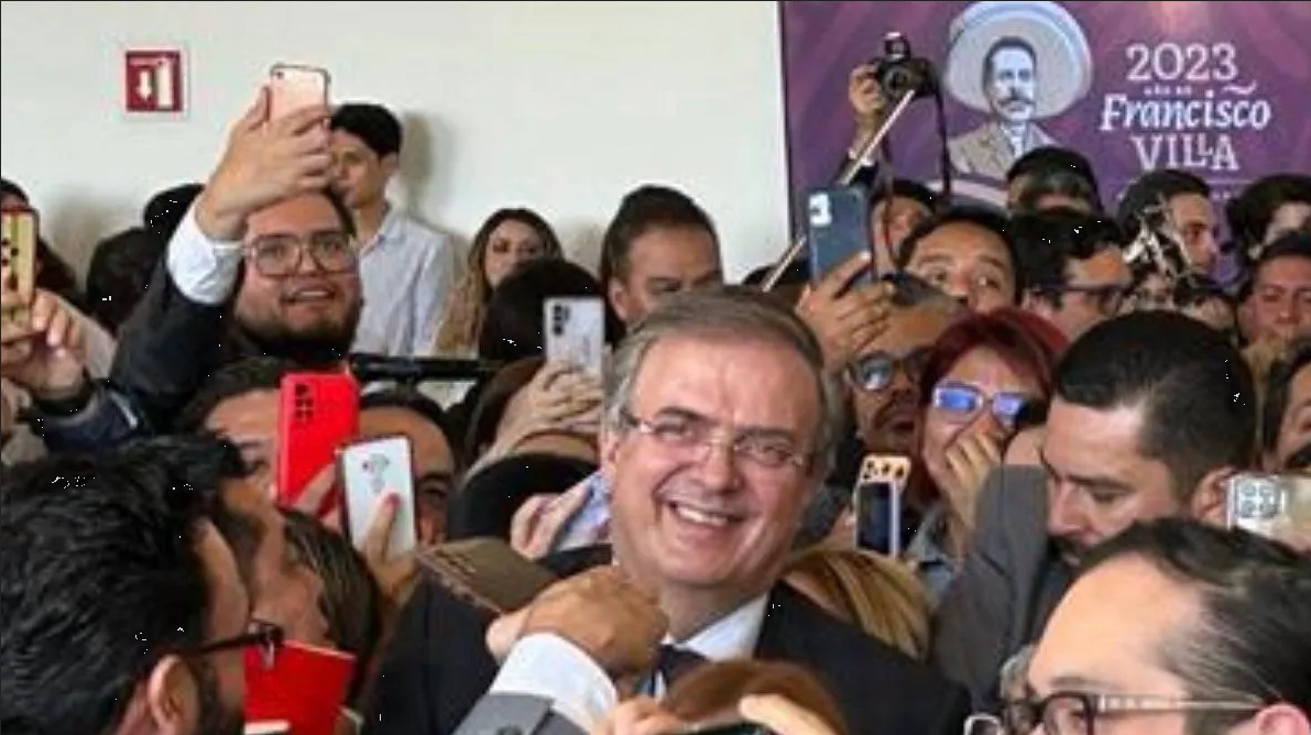 Ebrard descalifica apoyo de gobernadores hacia Sheinbaum; es “cargada oficial”, dice