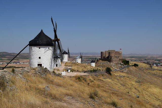 Viernes 10/7. Visita a los molinos de Consuegra y vuelta a casa. - Córdoba y Granada en un verano atípico. (1)