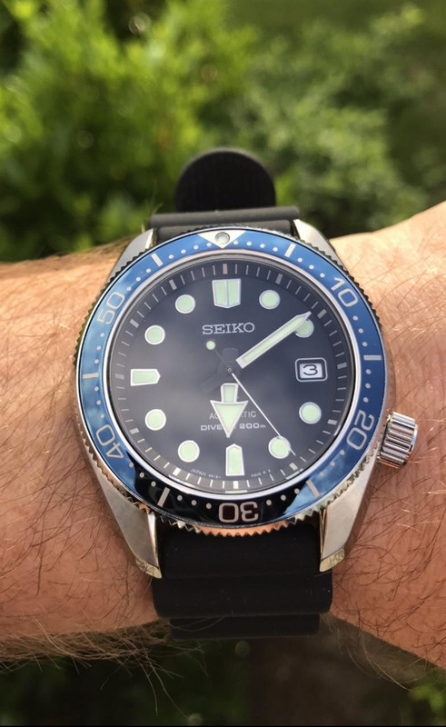 7D776EDC-A2B1-40CF-86F9-000014BEC6B5