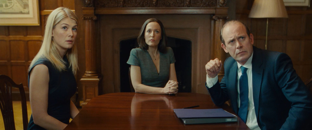 Johnny English Reborn 2011 BluRay [Hindi + English] 1080p 480p 720p ESub Screenshot