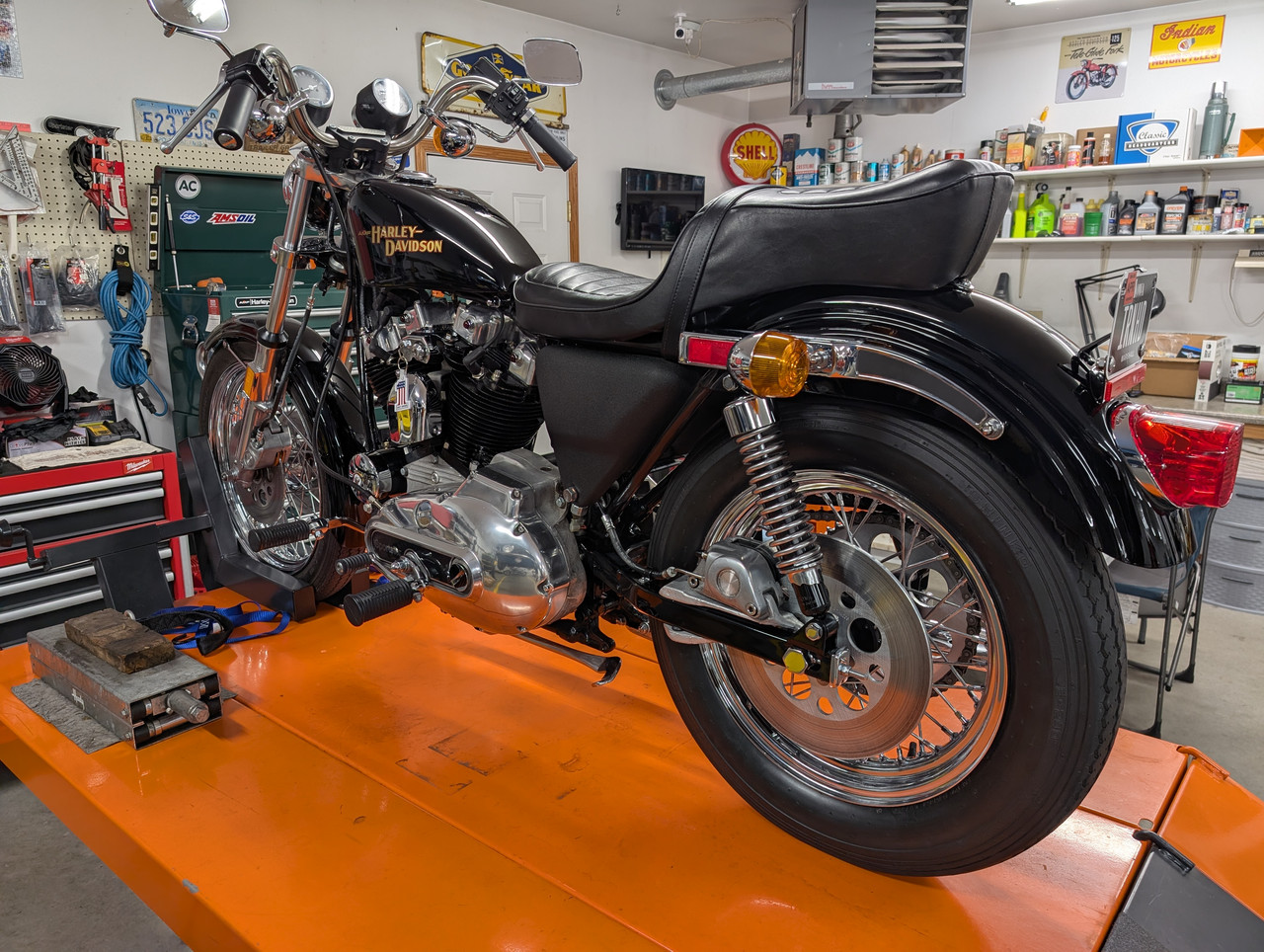 PXL 20251104 230933999